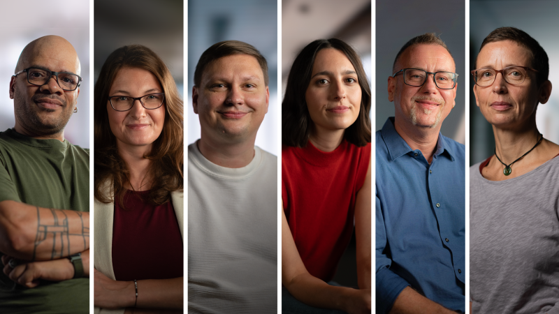 Collage der Gesichter der IT-Testimonials nebeneinander. Die Personen schauen zufrieden und glücklich, sie tragen farbenfrohe Outfits.
